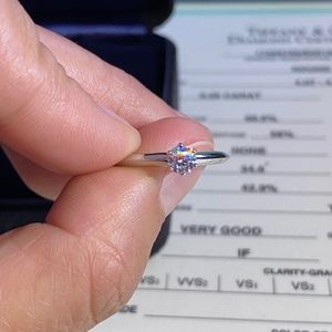 SOLD SOLD SOLD!!!Tiffany&Co PT950 Solitaire Ring